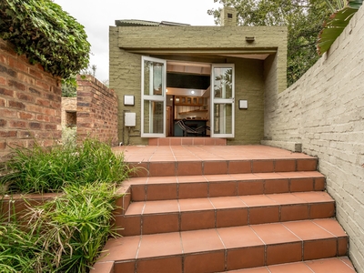 4 bedroom house for sale in Craighall