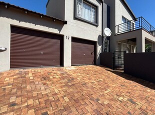 3 Bedroom Townhouse To Let in Willowbrook