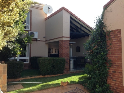 3 Bedroom Townhouse Rented in Woodhill Golf Estate