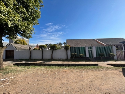 4 Bedroom House For Sale in Pietermaritzburg Central