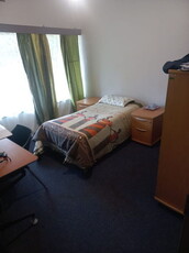 Room fully furnished in Student house, Room 1