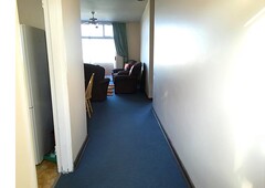2 bedroom apartment for sale in Margate