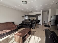 2 Bedroom Apartment To Let in Greenstone Crest