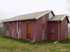 House in Vereeniging now available