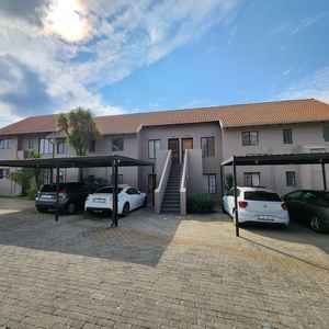 2 Bedroom Apartment For Sale in Radiokop