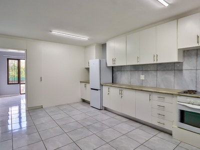 3 Bedroom Apartment For Sale in Stellenbosch Central