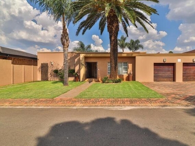 4 bedroom, Johannesburg Gauteng N/A