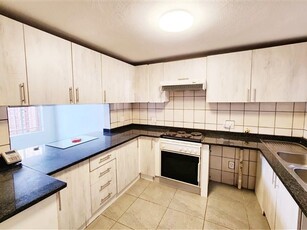 3 Bed House in Hennopspark