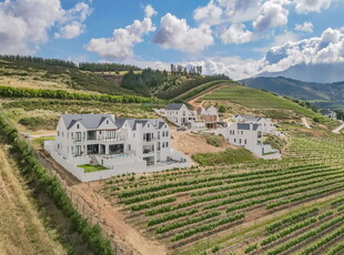 Plot in an exclusive and winelands estate