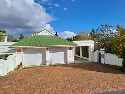 3 Bedroom House For Sale in Theewaterskloof Country Estate