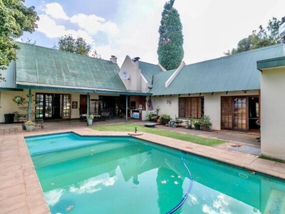 House For Sale In Alewynspoort, Eikenhof