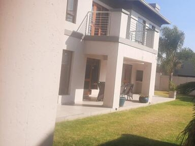 House For Sale In Bushwillow Park Estate, Edenvale