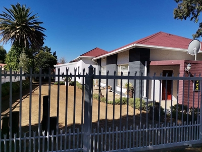House For Sale in Dewetsdorp