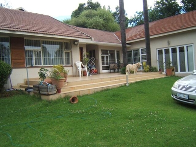 House For Sale In Glenhazel, Johannesburg