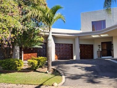 House For Sale In Magalieskruin, Pretoria