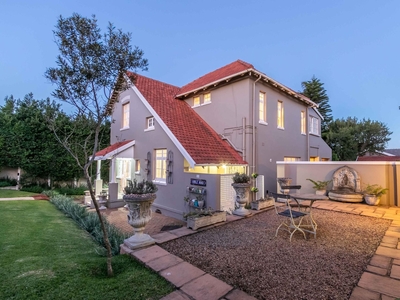 House For Sale in Morningside, Durban
