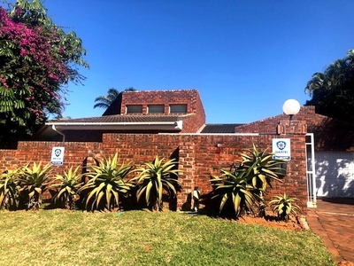 House For Sale in Umhlanga Central, Umhlanga