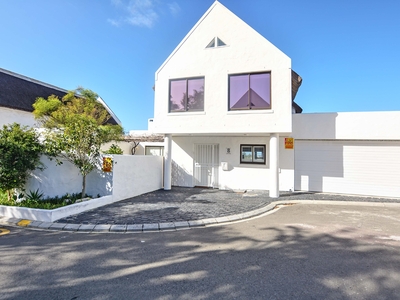 House For Sale in West Beach, Blouberg