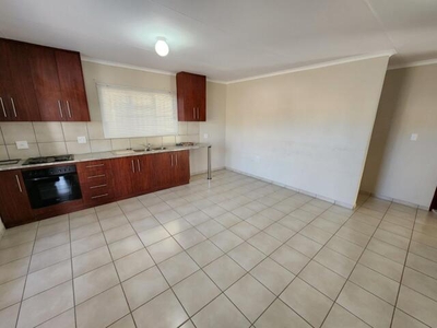 Townhouse For Rent In Diamant Park, Kimberley