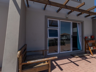 Townhouse For Sale in Eersterivier South