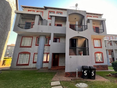 Townhouse – sectional For Sale in Castleview