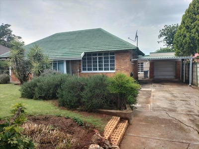 3 Bedroom house in Stilfontein Ext 1 For Sale