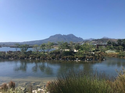 Apartment For Rent In Somerset Lakes, Somerset West