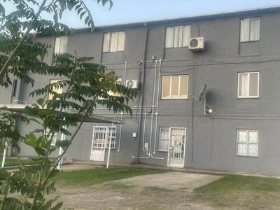 Apartment For Sale In Buffelsdale, Tongaat
