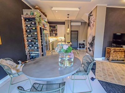 Apartment For Sale In Hazelwood, Pretoria