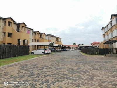 Apartment For Sale In Reyno Ridge, Witbank