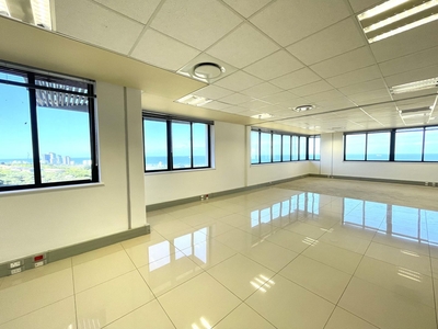 Commercial property to rent in Umhlanga Ridge - 61 Richefond Circle
