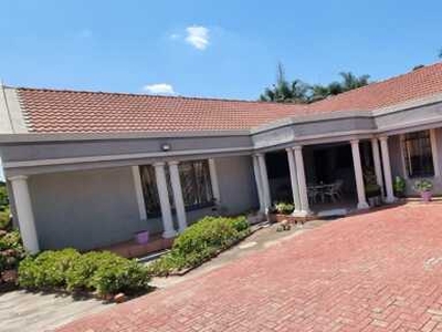 House For Sale In Birchleigh North, Kempton Park