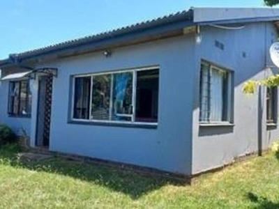 House For Sale In Sunwich Port, Port Shepstone