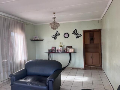 House For Sale In Wentworth, Durban