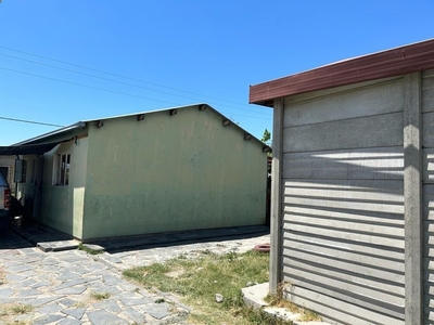 2 Bedroom House for sale in Marikana