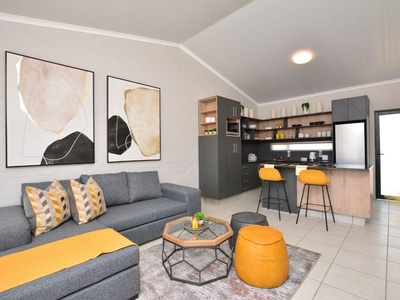 2 Bedroom Townhouse to rent in Van Der Hoff Park