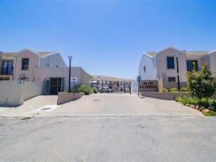 2 Bed Apartment in Fairview Golf Estate