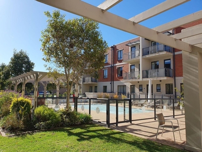 1 Bedroom Apartment For Sale in Pinelands - B210 Pinelands Grove 17 Sunrise Road