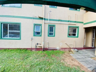 3 Bedroom Apartment For Sale in West Acres Ext 24