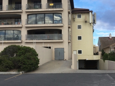 Apartment / Flat To Rent In Muizenberg