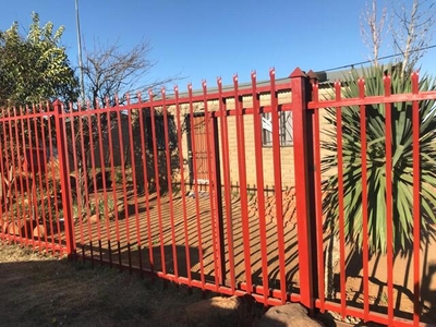 House For Sale In Mangaung, Bloemfontein