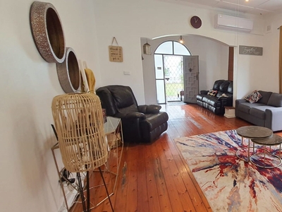 3 bedroom house to rent in Glenwood (Durban)