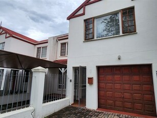 4 Bed Duplex in King Williams Town