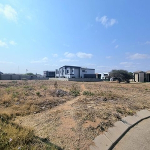 605m² Vacant Land For Sale in Woodhill Estate