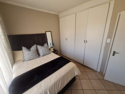 Apartment For Sale in Krugersrus