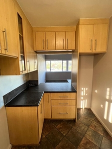 Apartment For Sale in Parow North