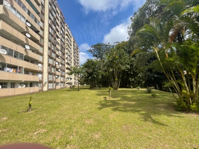 Apartment For Sale in Pinetown Central