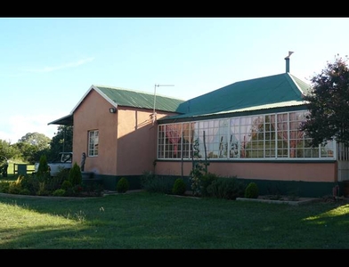 business property for sale in parys