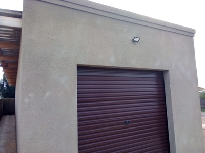 Garage for rent in Palm Ridge Ext1