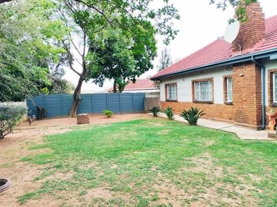 House For Sale in Parkdene